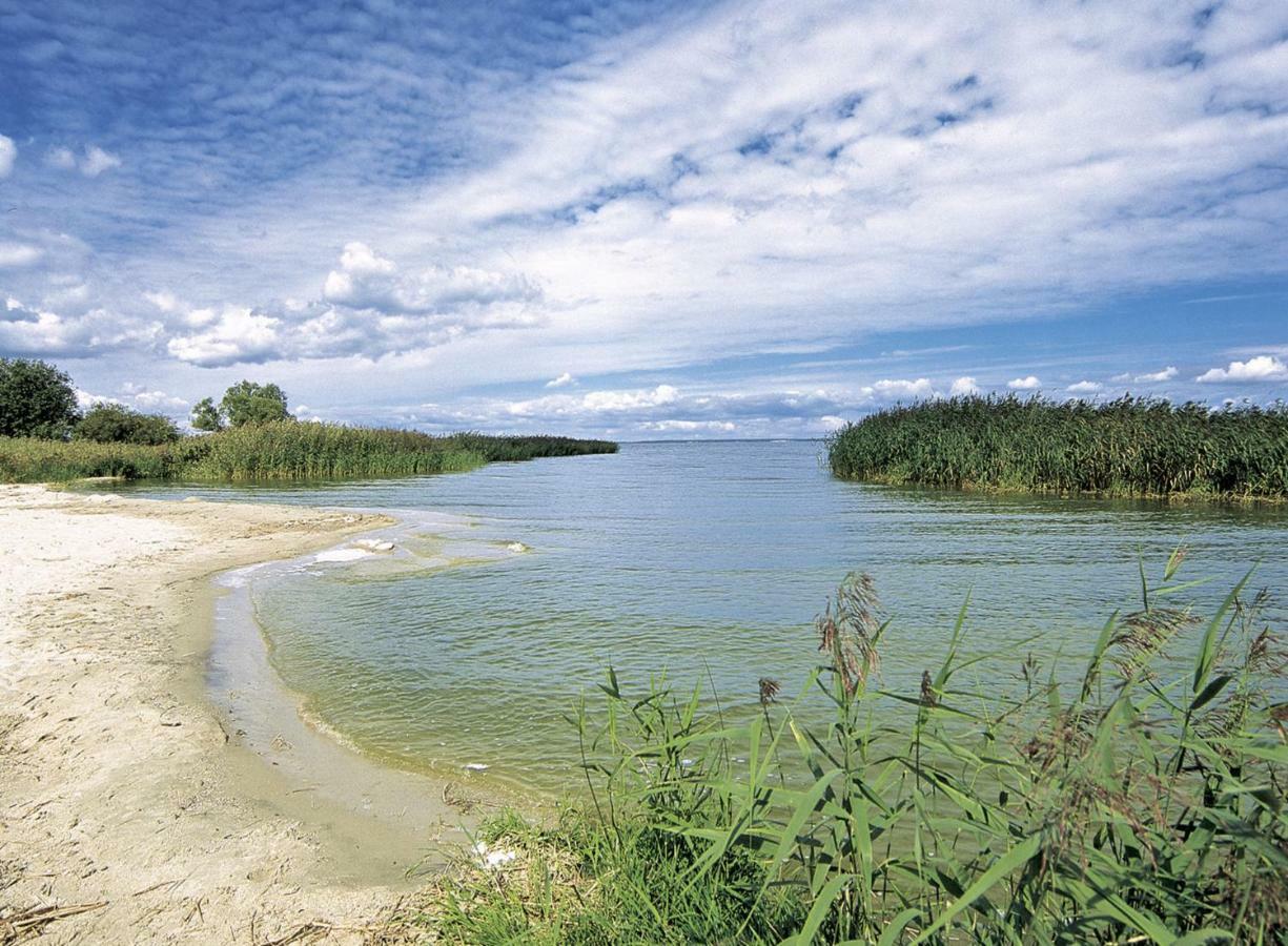 Holiday home Auszeit Am Haff Ferienhaeuser Vogelsang-Warsin